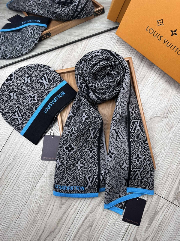 ブランドマフラー正面デザイン